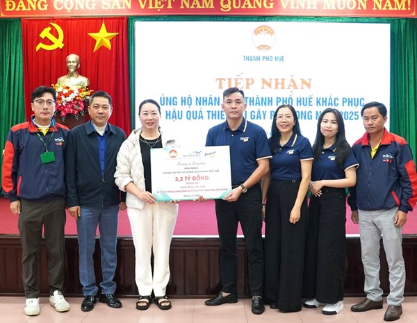 TP Huế: Ủy ban MTTQ Việt Nam thành phố tiếp nhận 3,2 tỷ đồng khắc phục hậu quả thiên tai