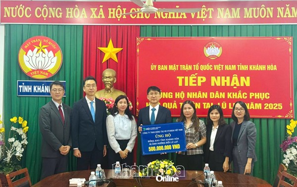 Khánh Hòa: Ủy ban MTTQ Việt Nam tỉnh tiếp nhận 500 triệu đồng hỗ trợ Nhân dân khắc phục thiệt hại do mưa lũ