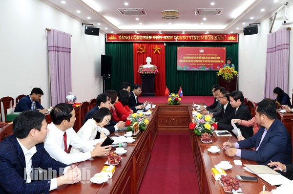 Ninh Bình: Ủy ban MTTQ Việt Nam tỉnh làm việc với Đoàn cán bộ Trung ương Mặt trận Lào