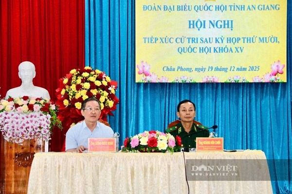 Phó Chủ tịch UBTƯ MTTQ Việt Nam, Chủ tịch Trung ương Hội Nông dân Việt Nam Lương Quốc Đoàn  tiếp xúc cử tri xã Châu Phong, tỉnh An Giang