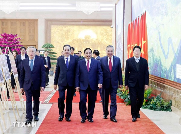 Hội nghị tổng kết năm 2025, triển khai công tác năm 2026 của Chính phủ và chính quyền địa phương