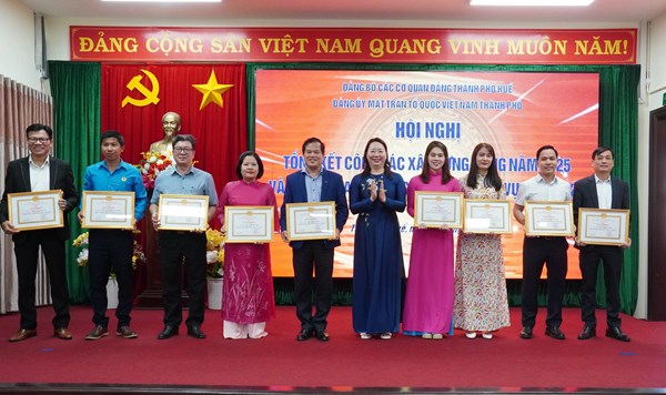 TP Huế: Ủy ban MTTQ Việt Nam thành phố tổ chức Hội nghị tổng kết công tác xây dựng Đảng năm 2025