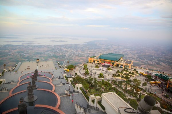 Đại hội XIV của Đảng: Tây Ninh sẽ bứt phá mạnh mẽ, là trung tâm kết nối các vùng chiến lược