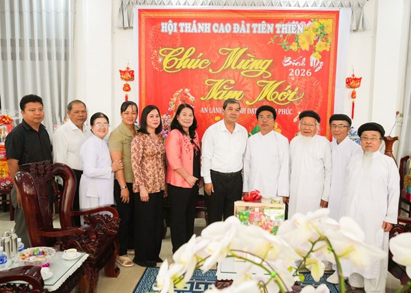 Vĩnh Long: Ủy ban MTTQ Việt Nam tỉnh thăm, chúc Tết các cơ sở tôn giáo