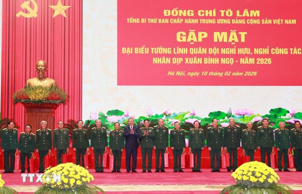 Tổng Bí thư gặp mặt đại biểu tướng lĩnh quân đội nghỉ hưu, nghỉ công tác