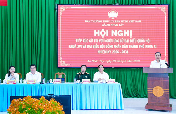 Chủ tịch Quốc hội Trần Thanh Mẫn dự Hội nghị tiếp xúc cử tri với người ứng cử đại biểu Quốc hội khóa XVI