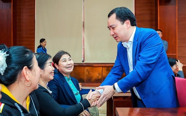 Vai trò của phụ nữ trong công tác bầu cử là vô cùng đặc biệt và quan trọng