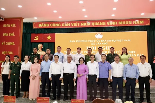 Thành phố Hồ Chí Minh: Hội nghị tiếp xúc cử tri với người ứng cử đại biểu Quốc hội khóa XVI, đơn vị bầu cử số 7