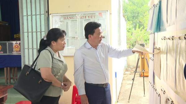 Tây Ninh: Ủy ban bầu cử tỉnh kiểm tra công tác chuẩn bị bầu cử tại hai xã Tân Tây và Mỹ An