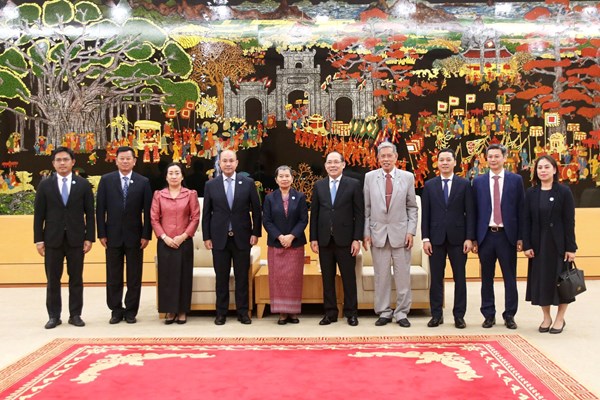 Đoàn đại biểu cấp cao Hội đồng Quốc gia Mặt trận Đoàn kết Phát triển Tổ quốc Campuchia bắt đầu chuyến thăm và làm việc tại Việt Nam