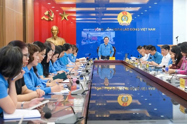 Tổng LĐLĐ Việt Nam tổ chức Hội nghị quán triệt triển khai Chỉ thị số 58-CT/TW của Ban Bí thư Trung ương Đảng