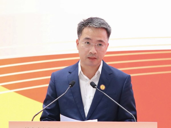 Trung ương Đoàn TNCS Hồ Chí Minh đến thăm và làm việc tại Tập đoàn Xây dựng Trung Quốc