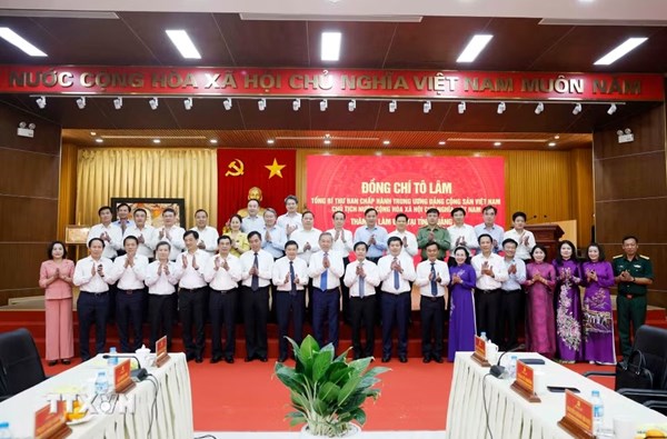 Tổng Bí thư, Chủ tịch nước Tô Lâm làm việc với Ban Thường vụ Tỉnh ủy Quảng Trị 