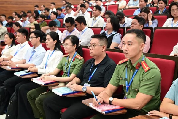 Thành phố Hồ Chí Minh: Khai giảng lớp tập huấn, bồi dưỡng kỹ năng chuyển đổi số cho cán bộ khối Mặt trận năm 2026 