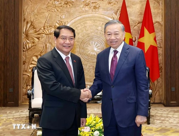 Tổng Bí thư, Chủ tịch nước Tô Lâm tiếp Bí thư Thành ủy, Chủ tịch HĐND thủ đô Vientiane