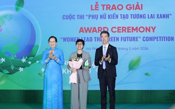 Trung ương Hội LHPN Việt Nam trao giải Cuộc thi “Phụ nữ kiến tạo tương lai xanh”