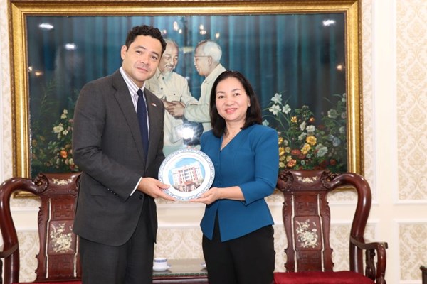 Thành phố Hồ Chí Minh: Tiếp xã giao ngài Tổng lãnh sự Pháp tại thành phố Hồ Chí Minh đến thăm và làm việc