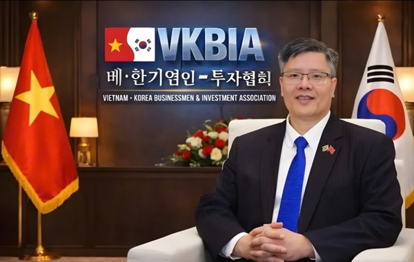 Khơi thông nguồn lực kiều bào: Chuyển mạnh từ “kêu gọi” sang “đồng hành“