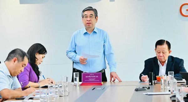 Thành phố Hồ Chí Minh: Thành ủy làm việc về nhà ở, nhà lưu trú cho công nhân thuê trên địa bàn thành phố