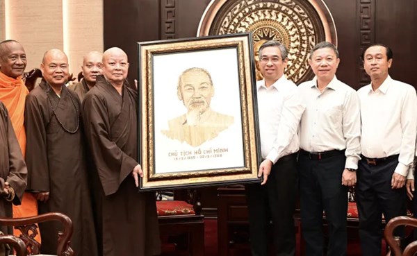 Chủ tịch Ủy ban MTTQ Việt Nam thành phố Hồ Chí Minh tiếp đoàn đại biểu Giáo hội Phật giáo Việt Nam thành phố