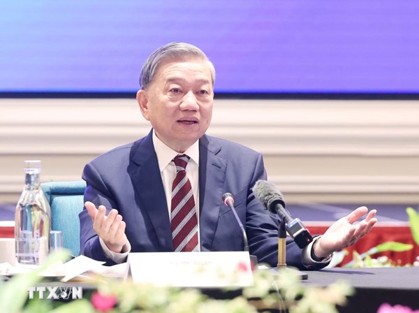 Quan hệ Việt Nam-Singapore: Vượt lên trên hợp tác kinh tế truyền thống