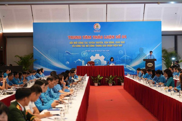 Đổi mới công tác tuyên truyền, vận động và công tác nữ công trong giai đoạn hiện nay