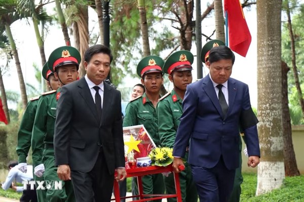 Đắk Lắk: Đưa 27 liệt sỹ quân tình nguyện, chuyên gia Việt Nam về với “đất mẹ“