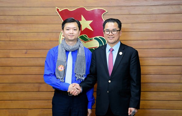 Trung ương Đoàn TNCS Hồ Chí Minh hội đàm với Ban Thanh niên Trung ương Đảng Nhân dân Campuchia