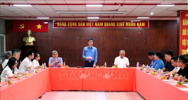 Thành phố Hồ Chí Minh: Tổng LĐLĐ Việt Nam làm việc với Liên đoàn lao động thành phố 