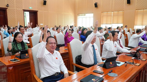 An Giang: Thông qua Nghị quyết Quy định chính sách hỗ trợ người dạy tiếng và chữ dân tộc thiểu số 