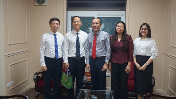 Trung ương Hội Nông dân Việt Nam làm việc Đoàn Đại sứ Cộng hoà Dân chủ Nhân dân Triều Tiên tại Việt Nam