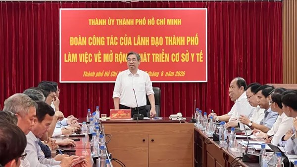 Thành phố Hồ Chí Minh: Chủ tịch Ủy ban MTTQ Việt Nam thành phố làm việc với các địa phương về mở rộng, phát triển các cơ sở y tế