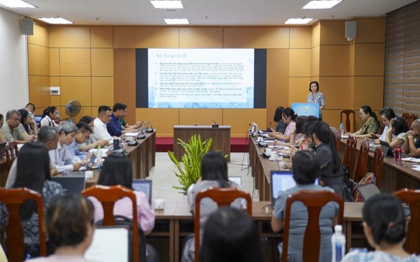 Đảng ủy Trung ương Hội LHPN Việt Nam quán triệt Nghị quyết Hội nghị Trung ương 3 khóa XIV