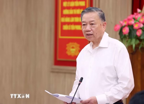 Tổng Bí thư, Chủ tịch nước Tô Lâm: Không để thực tiễn đi quá xa rồi lý luận mới tổng kết