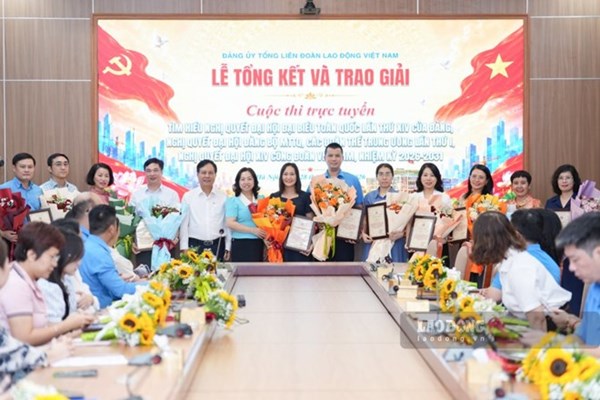 Tổng LĐLĐ Việt Nam trao giải cuộc thi tìm hiểu các nghị quyết của Đảng và Công đoàn Việt Nam