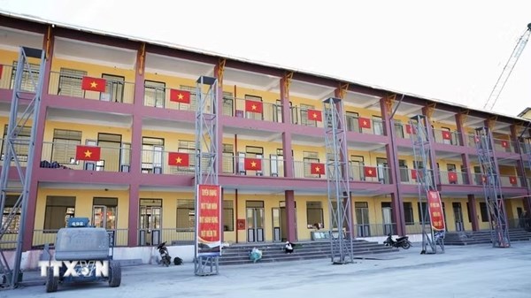 Tuyên Quang: Học sinh vùng cực Bắc đón năm học mới trong ngôi trường khang trang