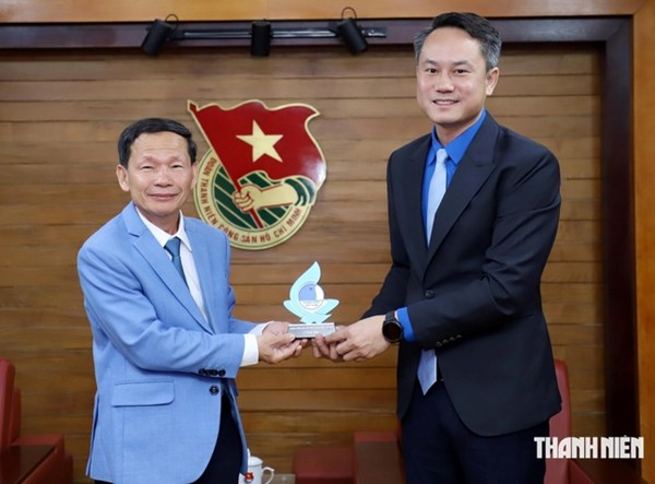 Trung ương Đoàn TNCS Hồ Chí Minh tiếp xã giao đoàn bác sĩ tình nguyện của Campuchia