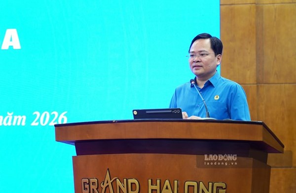 Khai mạc Hội nghị lần thứ 3 Ban Chấp hành Tổng LĐLĐ Việt Nam khóa XIV