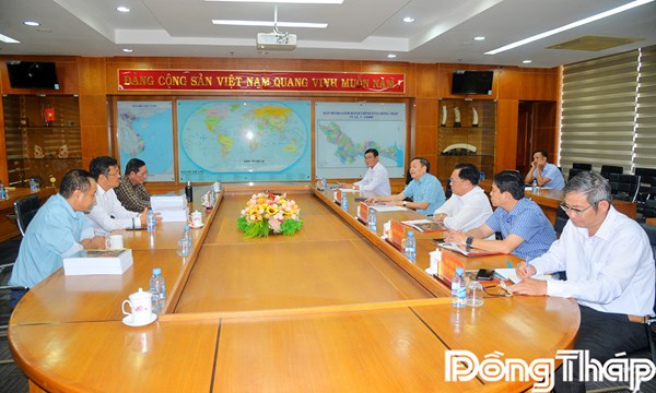 Đồng Tháp: Chủ tịch Ủy ban MTTQ Việt Nam tỉnh làm việc với Hãng phim Việt Sử 