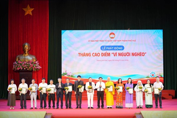 Thành phố Huế: Ủy ban MTTQ Việt Nam thành phố phát động Tháng cao điểm “Vì người nghèo” năm 2026