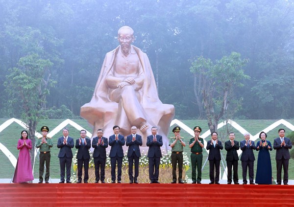 Vận dụng sáng tạo giá trị cốt lõi của chủ nghĩa Mác - Lê-nin, tư tưởng Hồ Chí Minh để tăng cường đoàn kết thống nhất Đảng ta trong kỷ nguyên mới