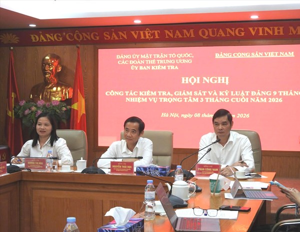 Chủ động thực hiện công tác kiểm tra, giám sát, góp phần giữ nghiêm kỷ luật của Đảng