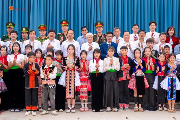 Phó Chủ tịch Thường trực Quốc hội Đỗ Văn Chiến: Xây dựng trường nội trú thành ngôi nhà chung của học sinh