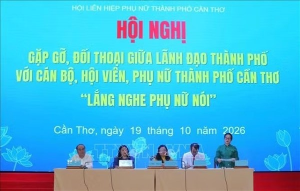 Cần Thơ: Lãnh đạo thành phố gặp gỡ, đối thoại với cán bộ, hội viên, phụ nữ thành phố