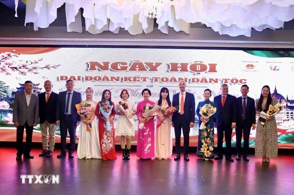 Cộng đồng người Việt tại Hungary tổ chức Ngày hội Đại đoàn kết dân tộc