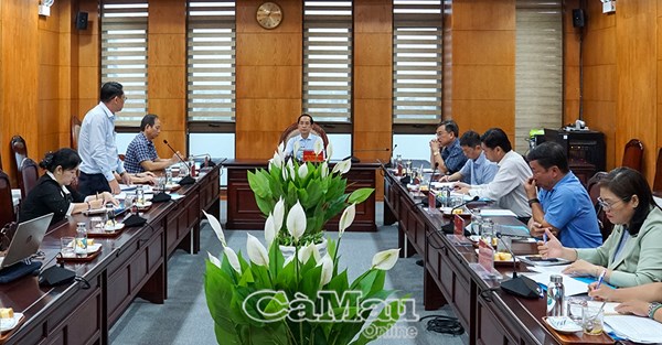 Cà Mau: Chủ tịch Ủy ban MTTQ Việt Nam tỉnh làm việc về tình hình tăng trưởng GRDP lĩnh vực thương mại, dịch vụ