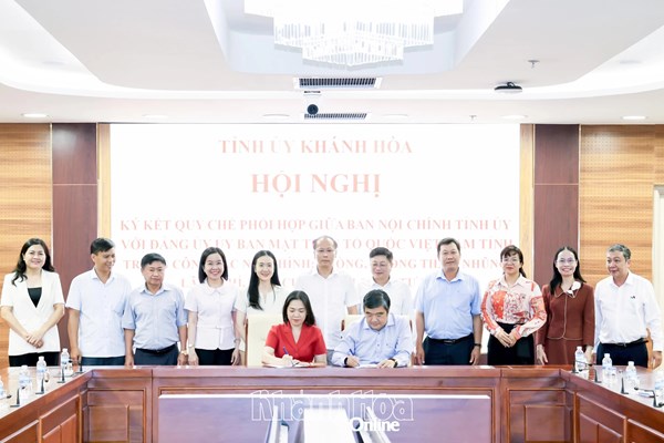 Ban Nội chính Tỉnh ủy và Đảng ủy Ủy ban Mặt trận Tổ quốc Việt Nam tỉnh Khánh Hòa ký kết Quy chế phối hợp