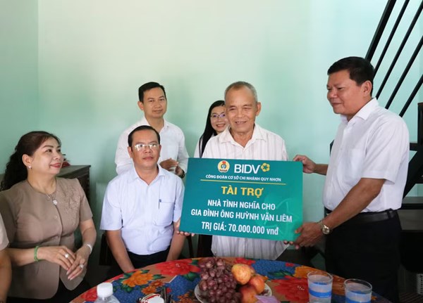 Tháng cao điểm “Vì người nghèo”: Trao sinh kế, tiếp thêm cơ hội vươn lên