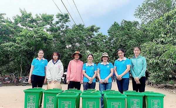 Hiệu quả thùng rác gia đình - chung tay bảo vệ môi trường ở phường Đông Xoài, tỉnh Đồng Nai