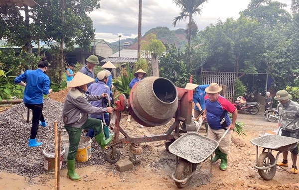 MTTQ xã Chấn Thịnh phát huy sức mạnh khối đại đoàn kết tham gia xây dựng nông thôn mới